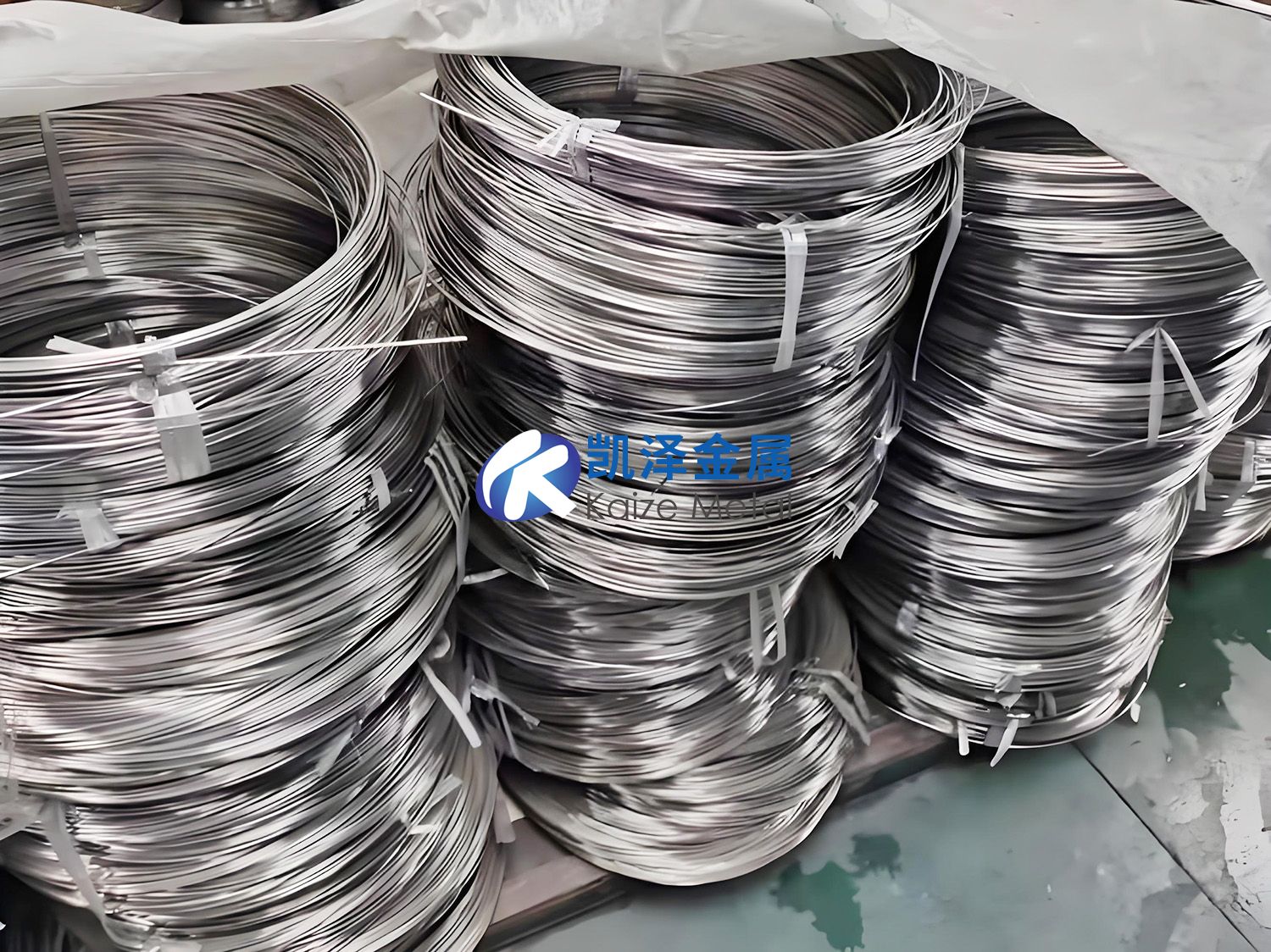 從材料規(guī)范到全生命周期管理：構(gòu)建醫(yī)用鈦合金植入物多層次標(biāo)準(zhǔn)體系框架研究